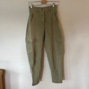 Aritzia Wilfred Free Modern Cargo Pant